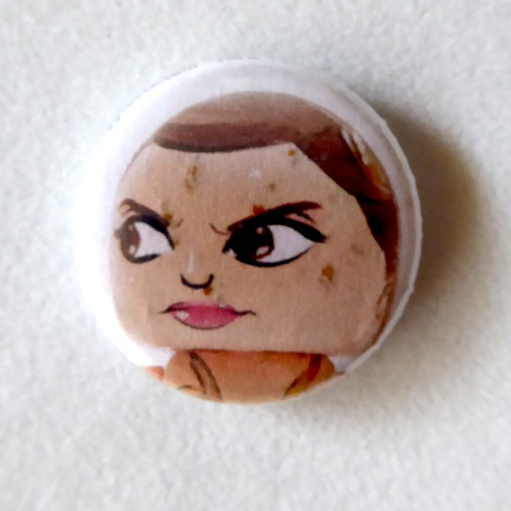 NEW COMIC CON 2009 MIGHTY MUGGS “EMPIRE MUGGS BACK" SLAVE PRINCESS LEIA BUTTON
